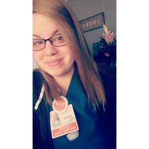 Meet your Posher, Nichole